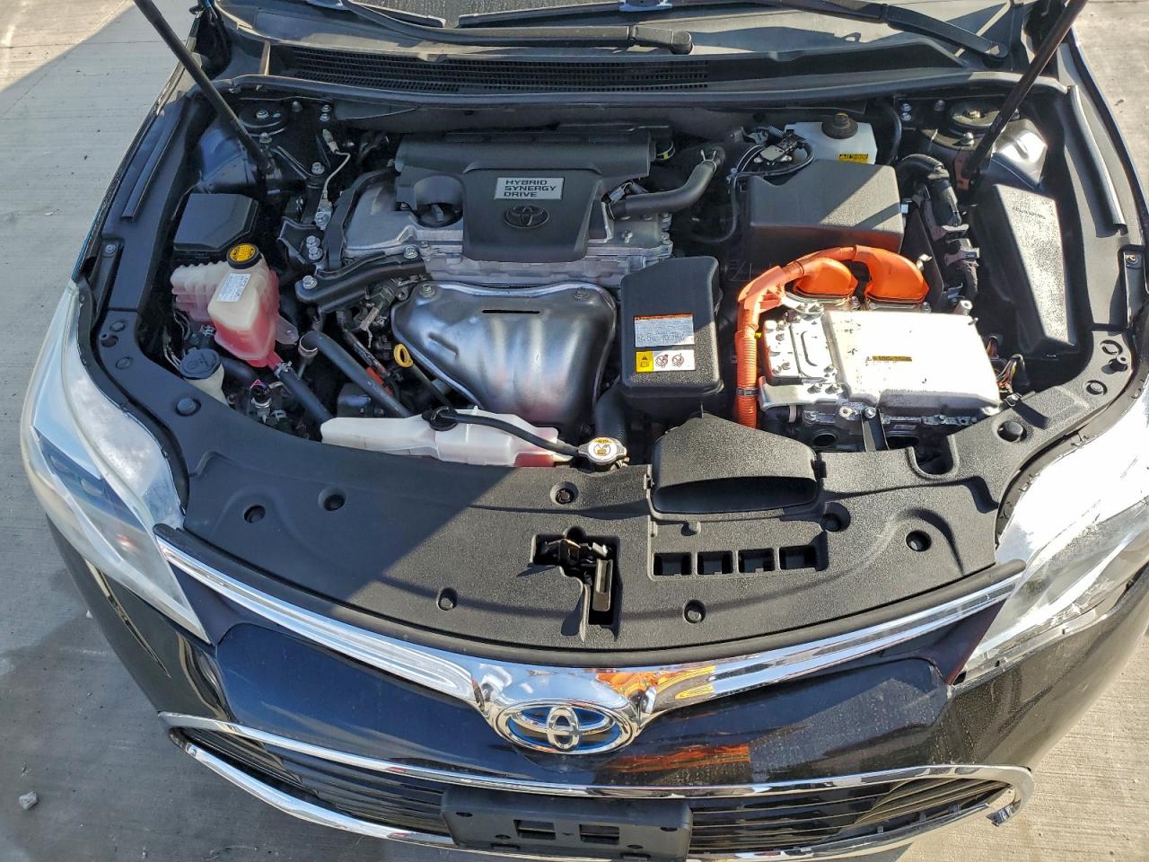 2016 TOYOTA AVALON HYBRID photo 11