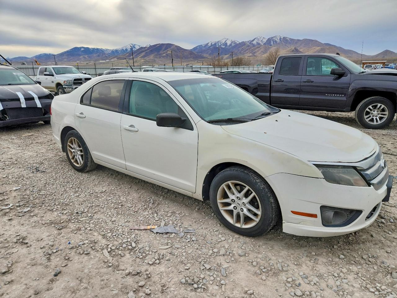 2012 FORD FUSION S photo 4