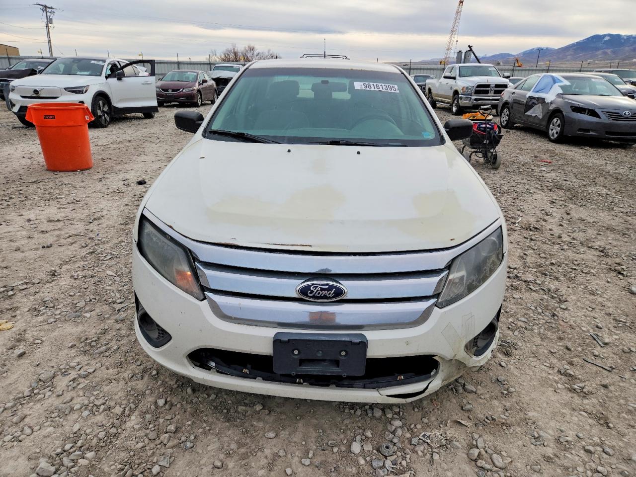 2012 FORD FUSION S photo 5