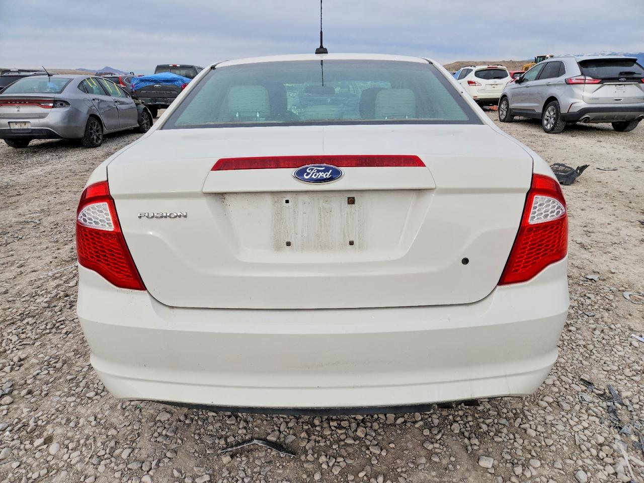 2012 FORD FUSION S photo 6