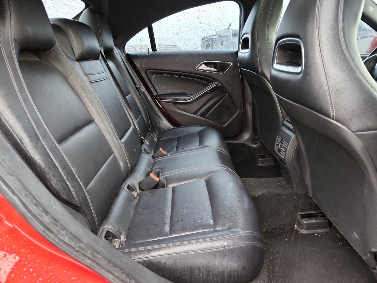 2016 MERCEDES-BENZ CLA 250 photo 10