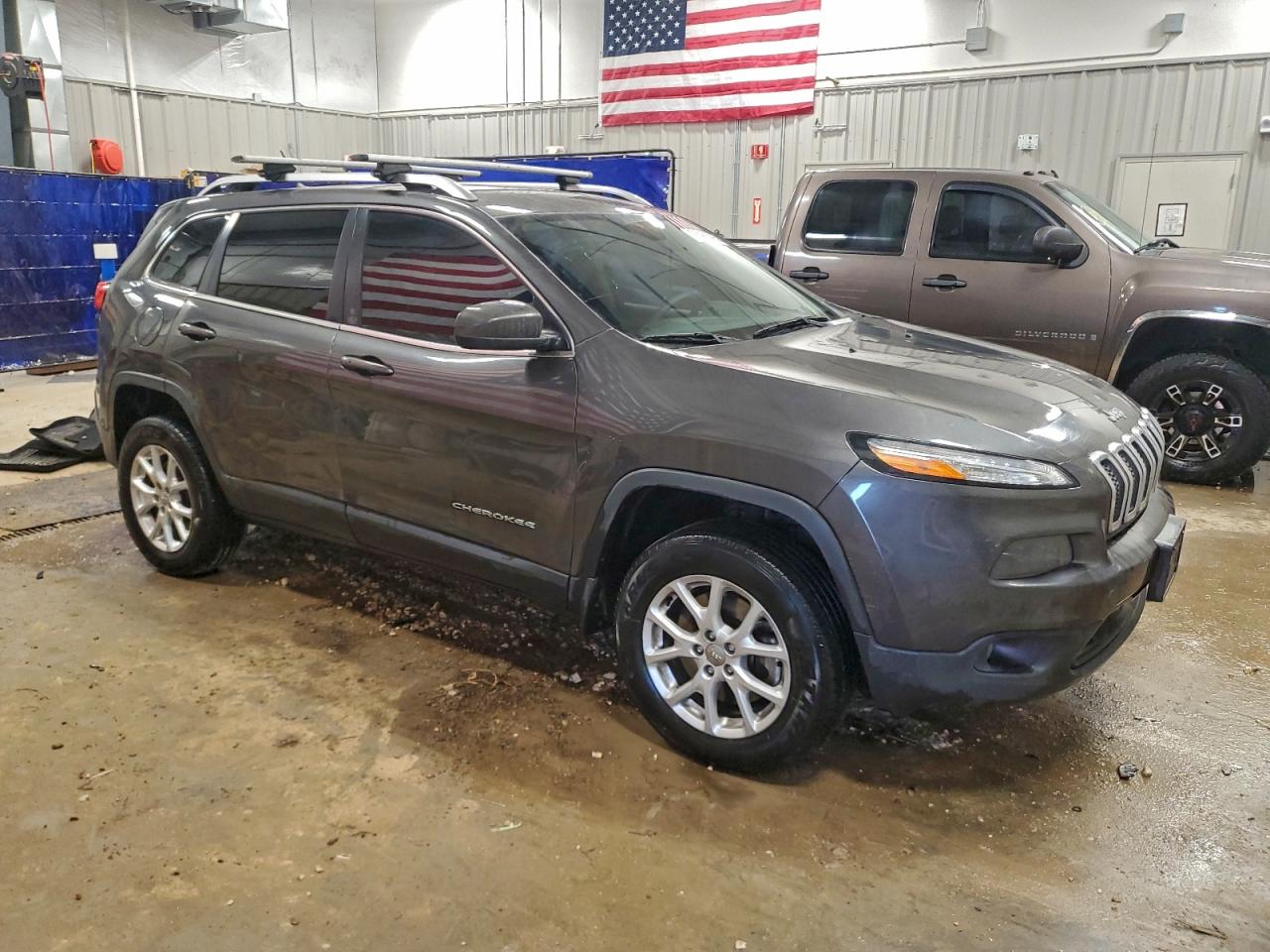 2014 JEEP CHEROKEE LATITUDE photo 4