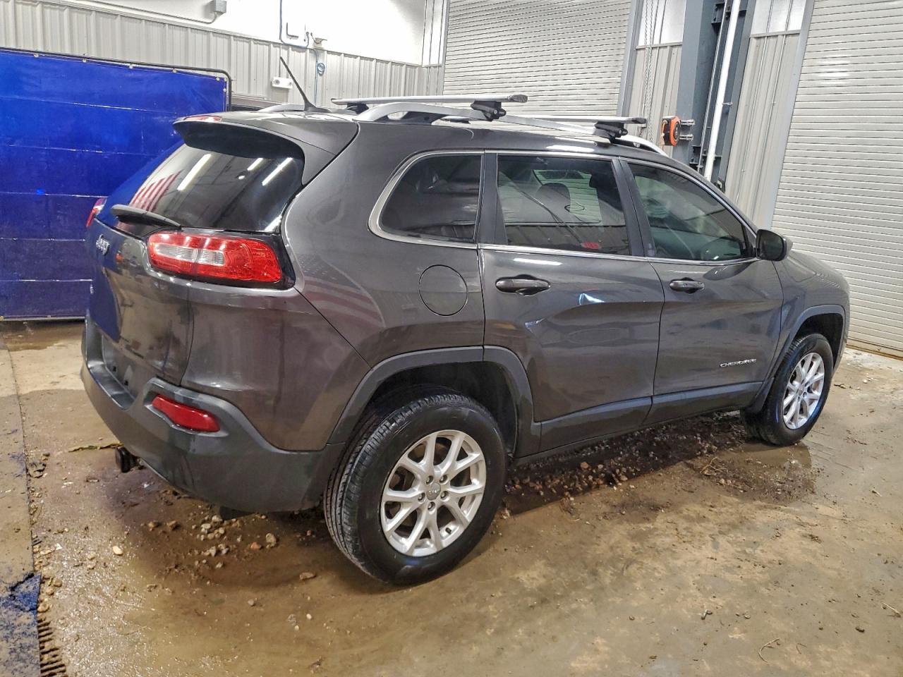 2014 JEEP CHEROKEE LATITUDE photo 3