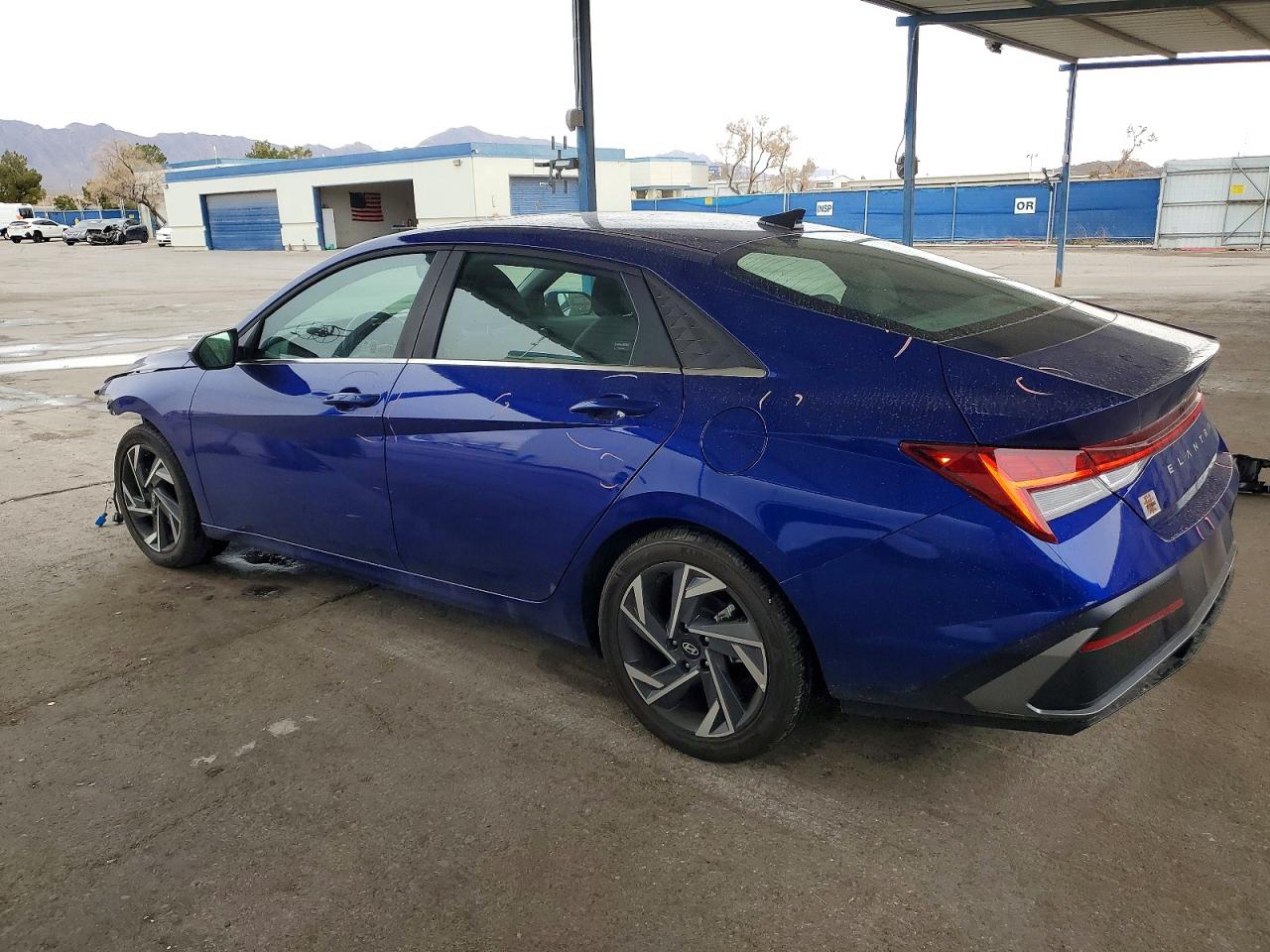 2024 HYUNDAI ELANTRA SEL photo 2