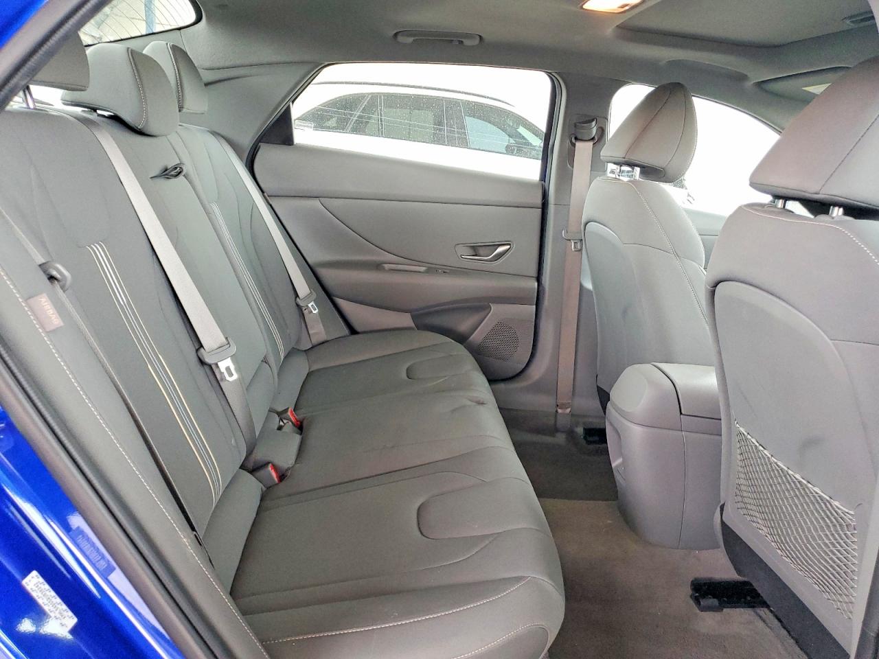 2024 HYUNDAI ELANTRA SEL photo 10