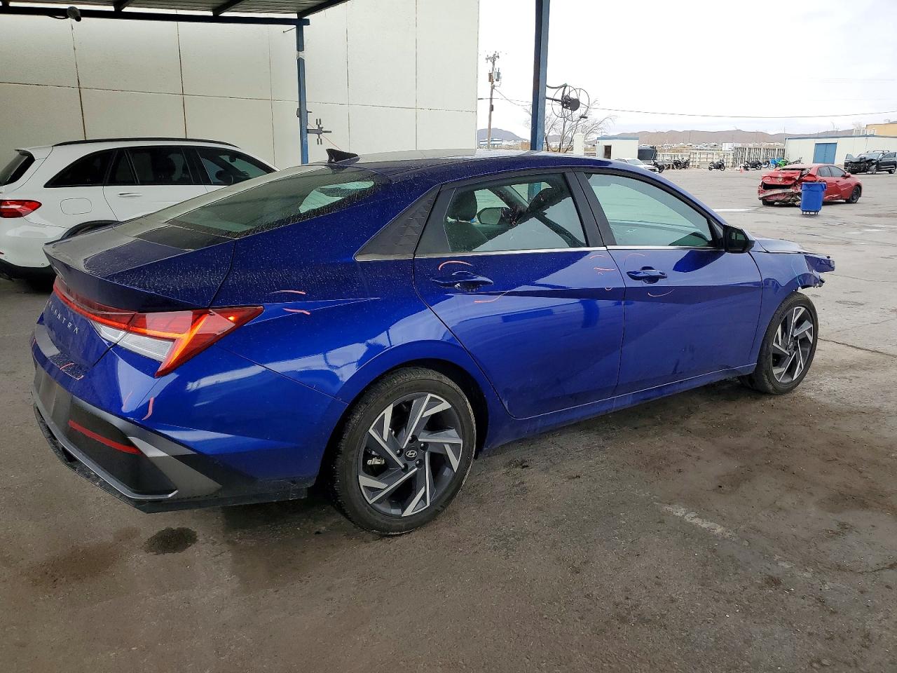 2024 HYUNDAI ELANTRA SEL photo 3
