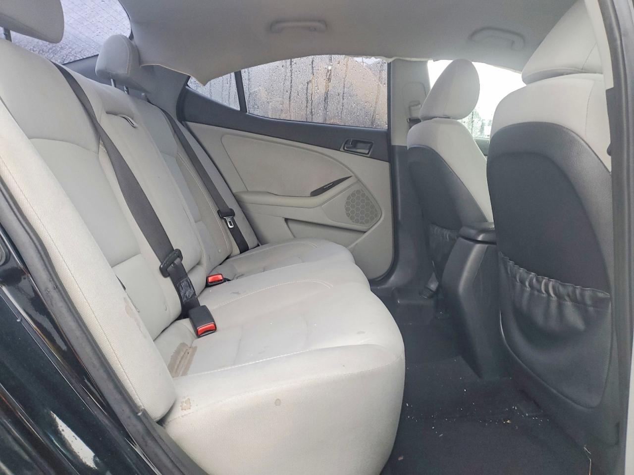 2015 KIA OPTIMA LX photo 10