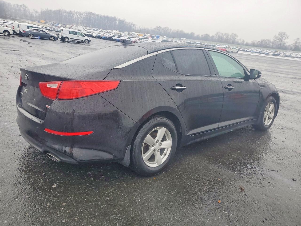 2015 KIA OPTIMA LX photo 3