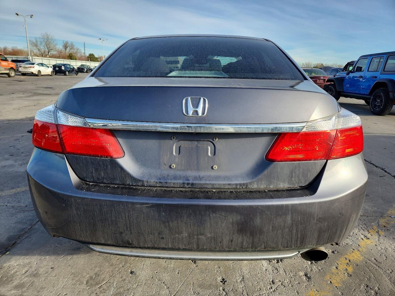 2013 HONDA ACCORD LX photo 6