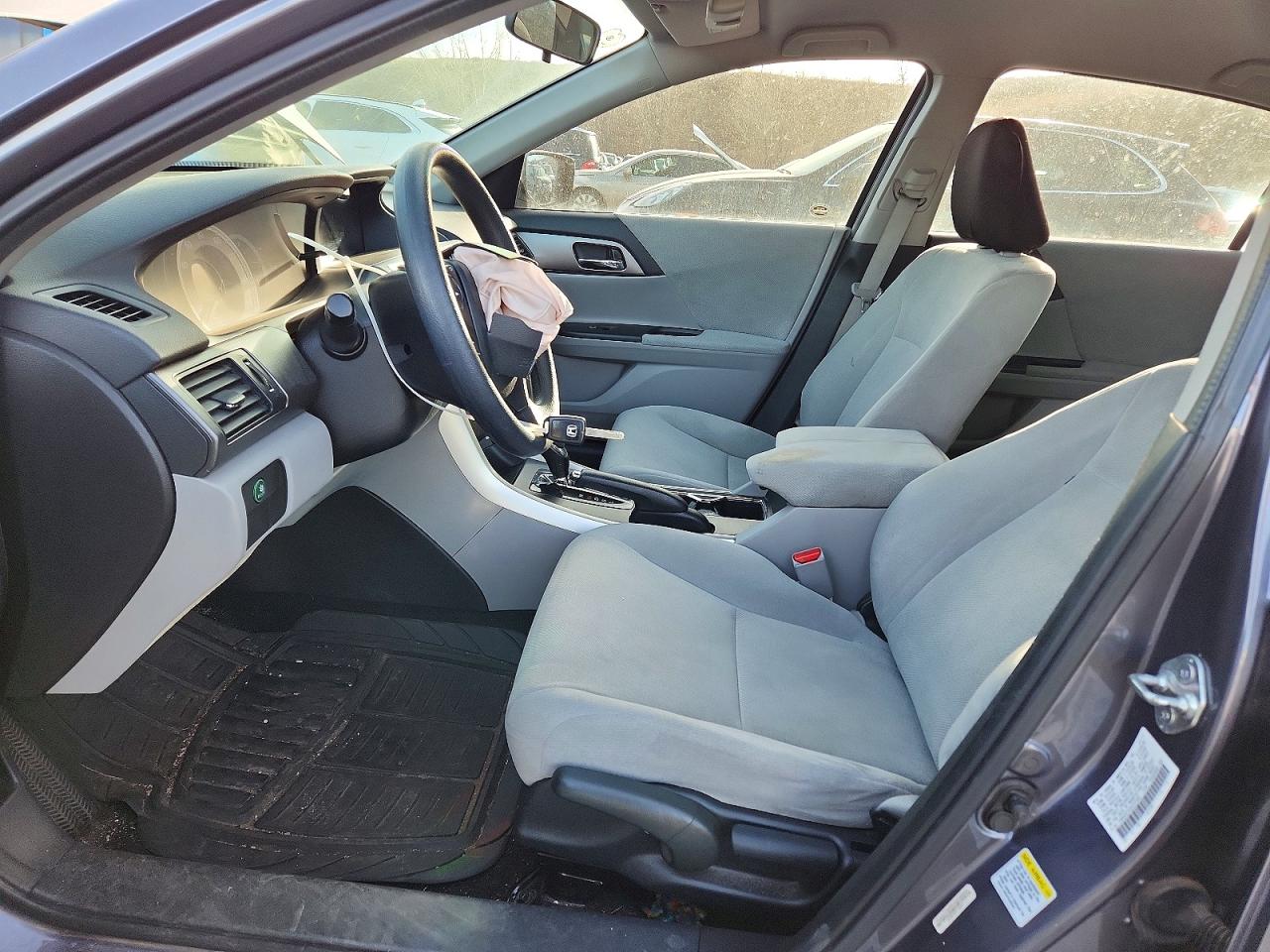 2013 HONDA ACCORD LX photo 7
