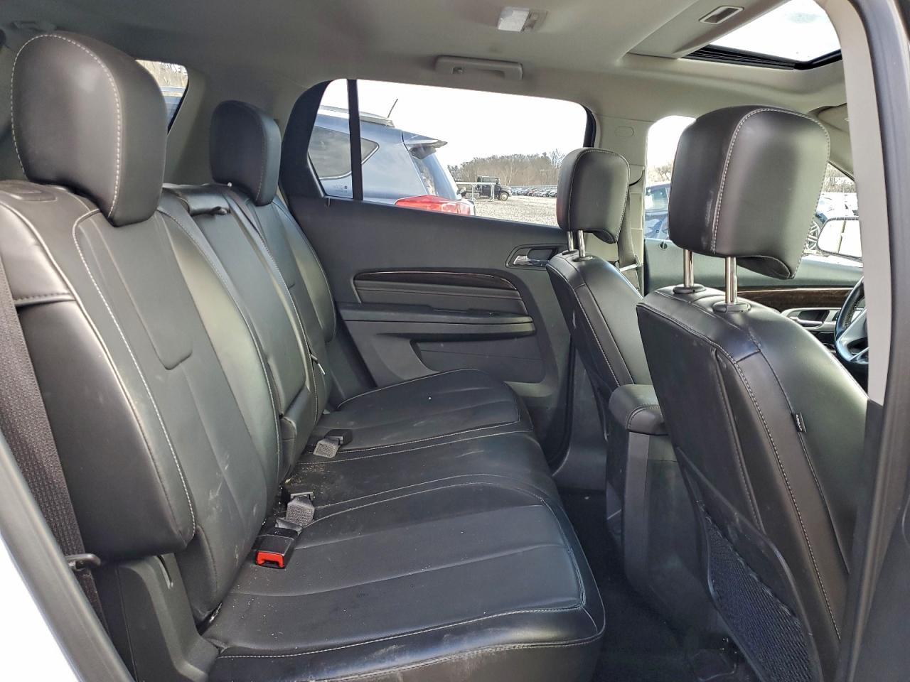 2017 GMC TERRAIN DENALI photo 11