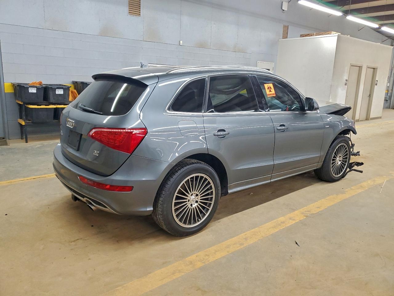 2012 AUDI Q5 PREMIUM PLUS photo 3
