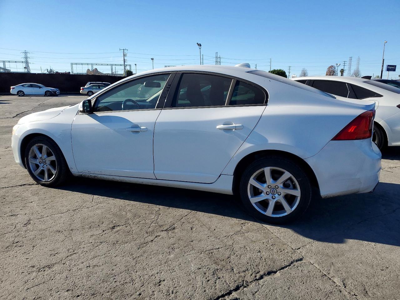 2014 VOLVO S60 T5 photo 2