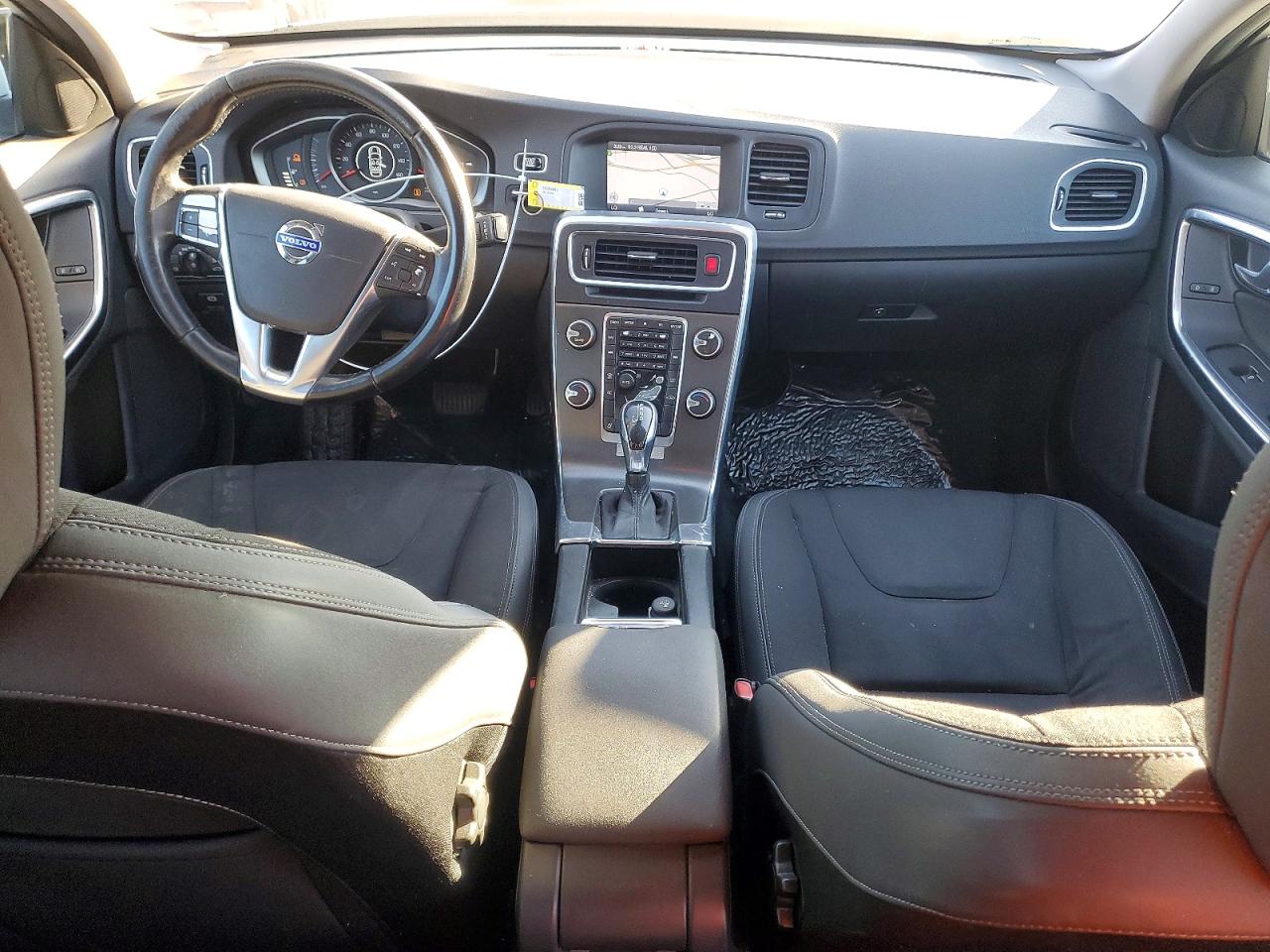 2014 VOLVO S60 T5 photo 8