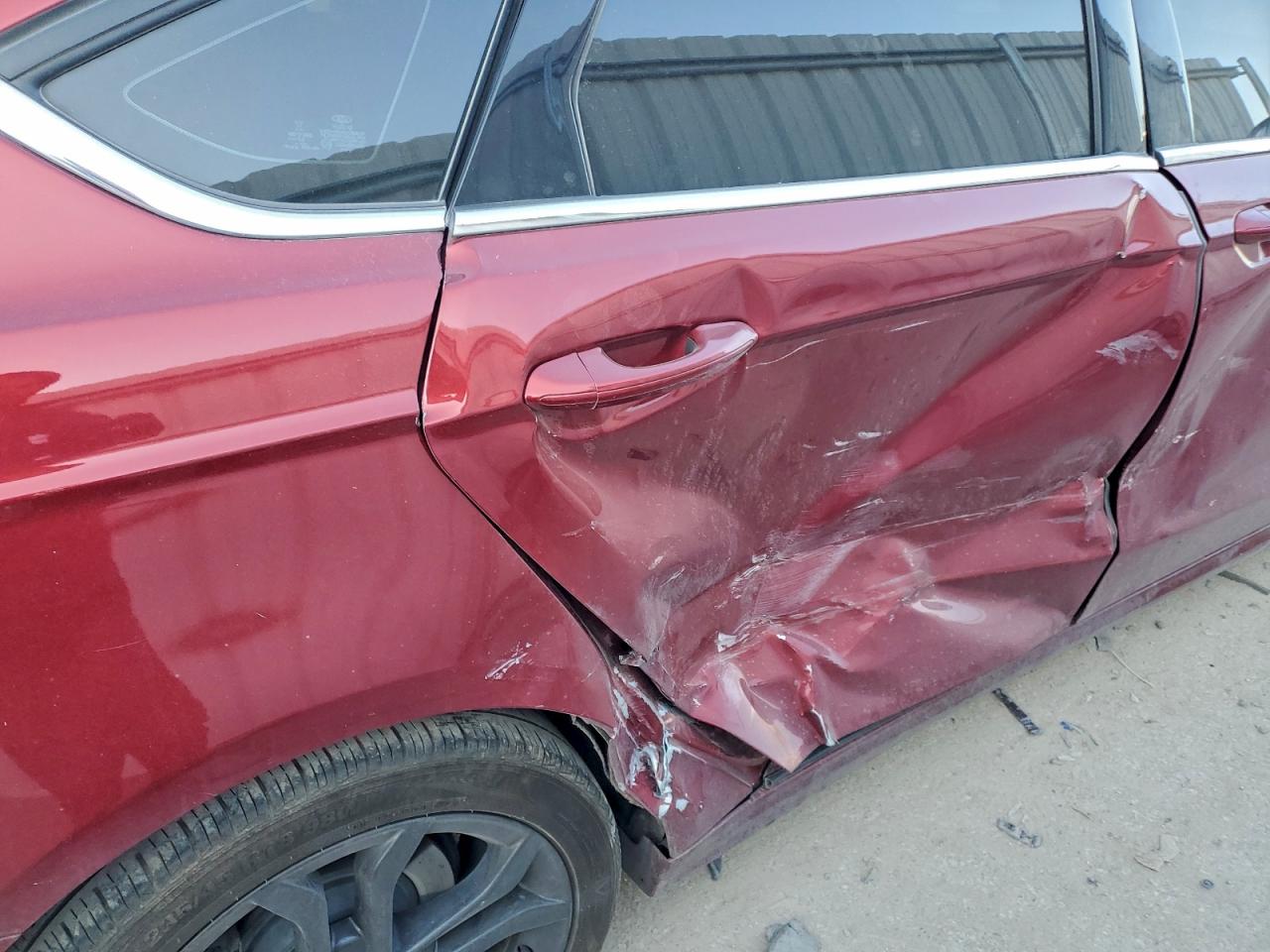 2018 FORD FUSION SE photo 19