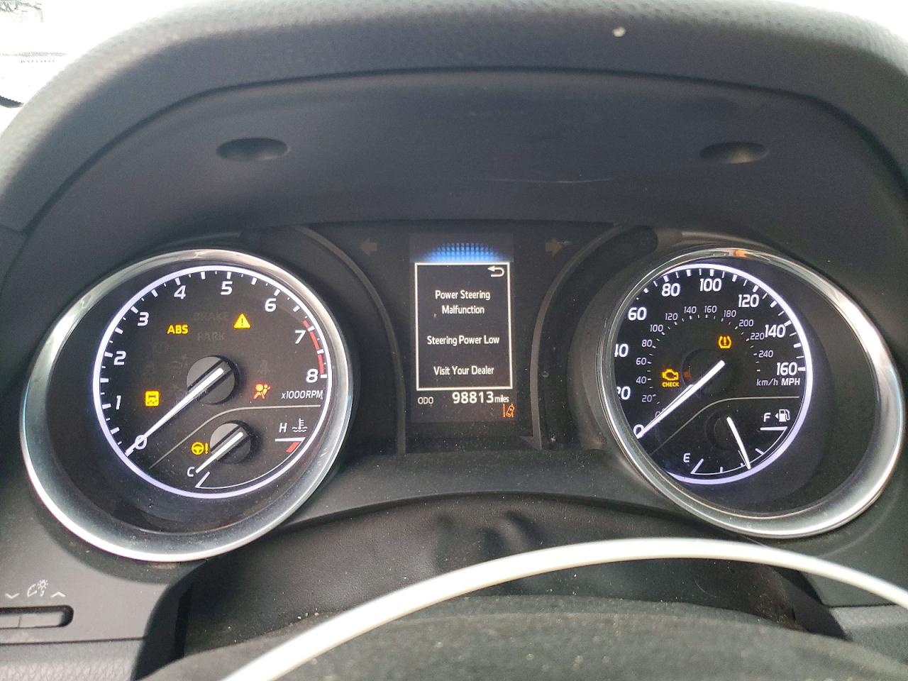 2018 TOYOTA CAMRY LE photo 9