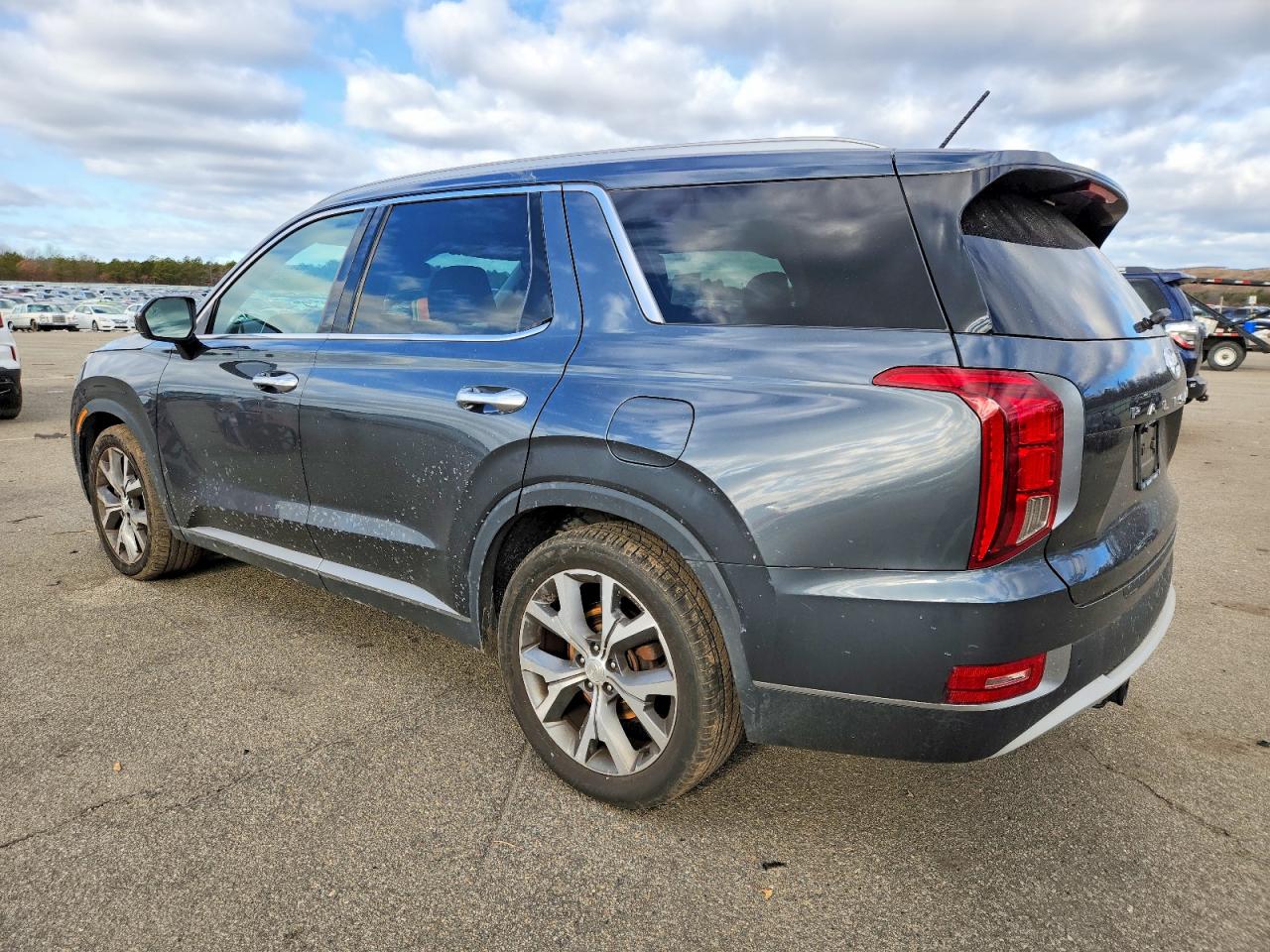 2020 HYUNDAI PALISADE SEL photo 2