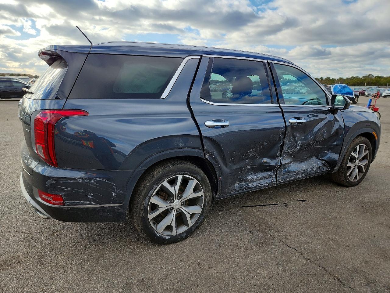 2020 HYUNDAI PALISADE SEL photo 3