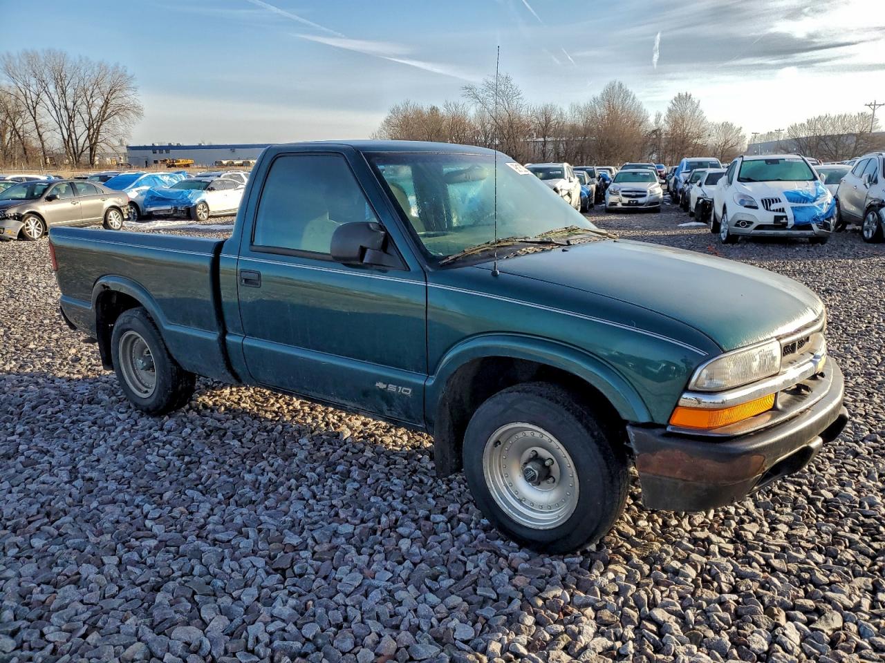 1998 CHEVROLET S TRUCK S10 photo 4