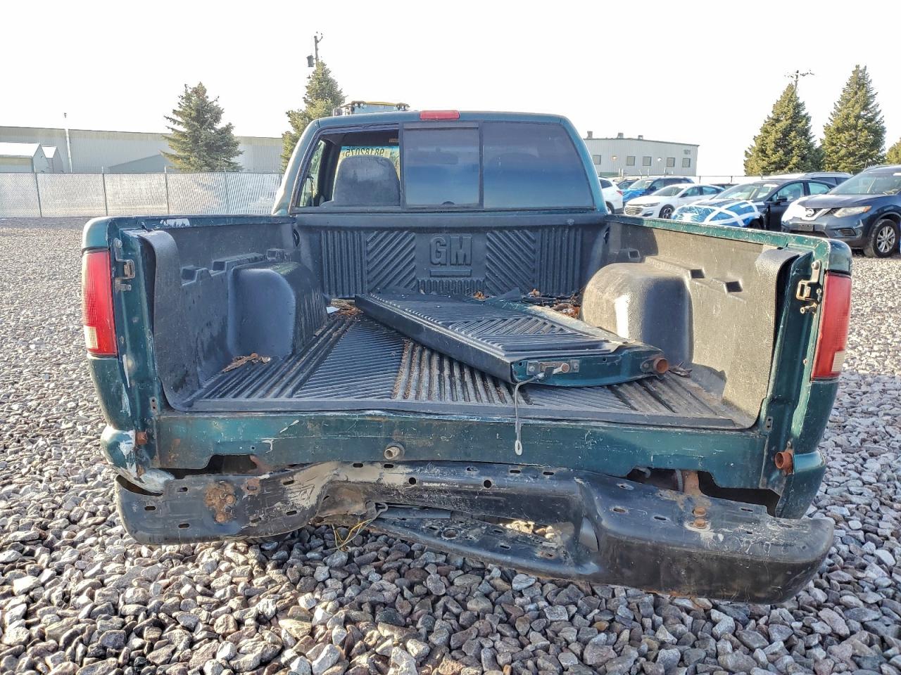 1998 CHEVROLET S TRUCK S10 photo 6