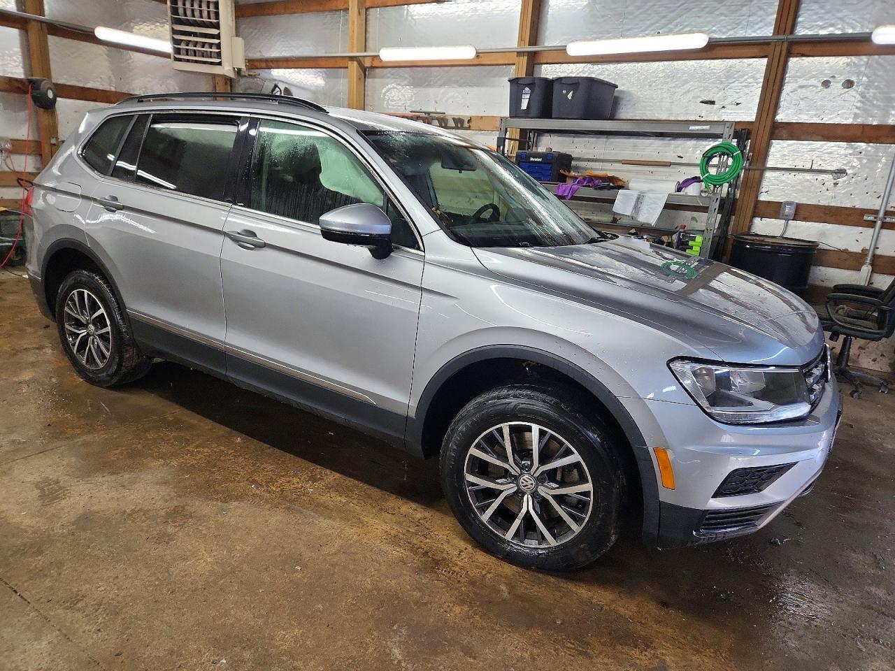 2020 VOLKSWAGEN TIGUAN SE photo 4