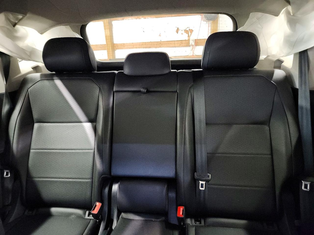 2020 VOLKSWAGEN TIGUAN SE photo 10