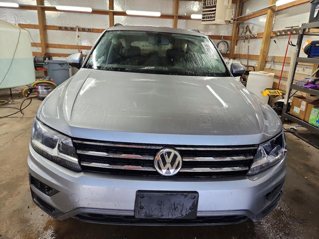 2020 VOLKSWAGEN TIGUAN SE photo 5