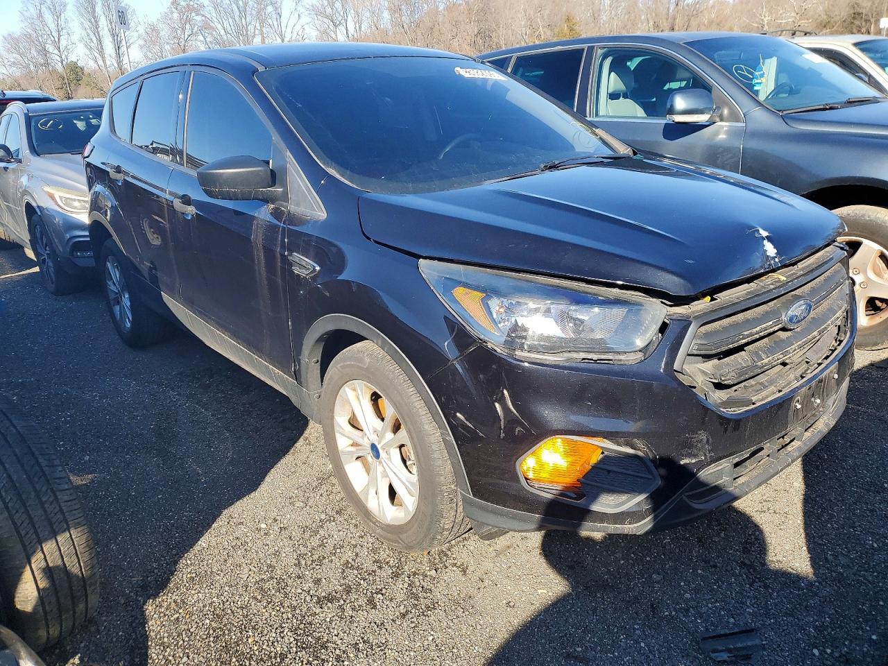 2019 FORD ESCAPE S photo 4