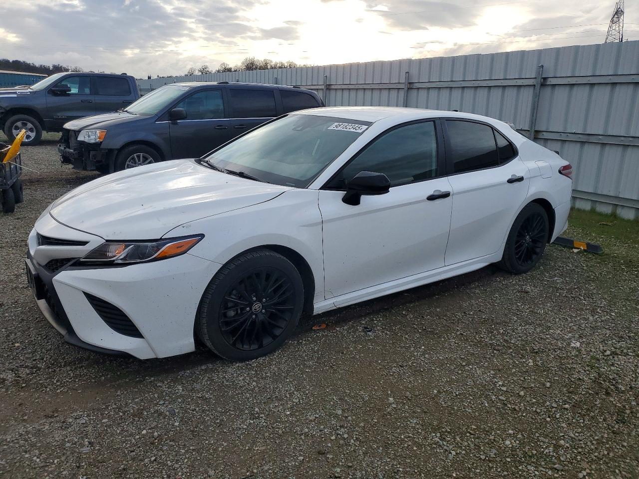 2020 TOYOTA CAMRY