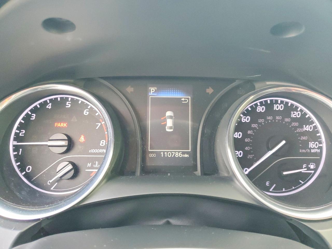 2020 TOYOTA CAMRY SE photo 9