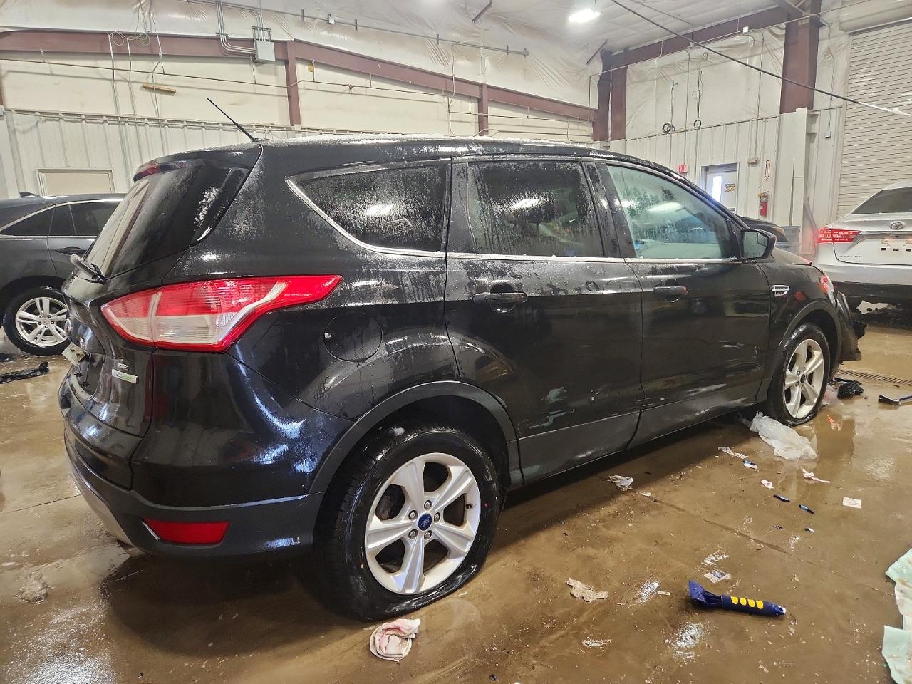 2015 FORD ESCAPE SE photo 3
