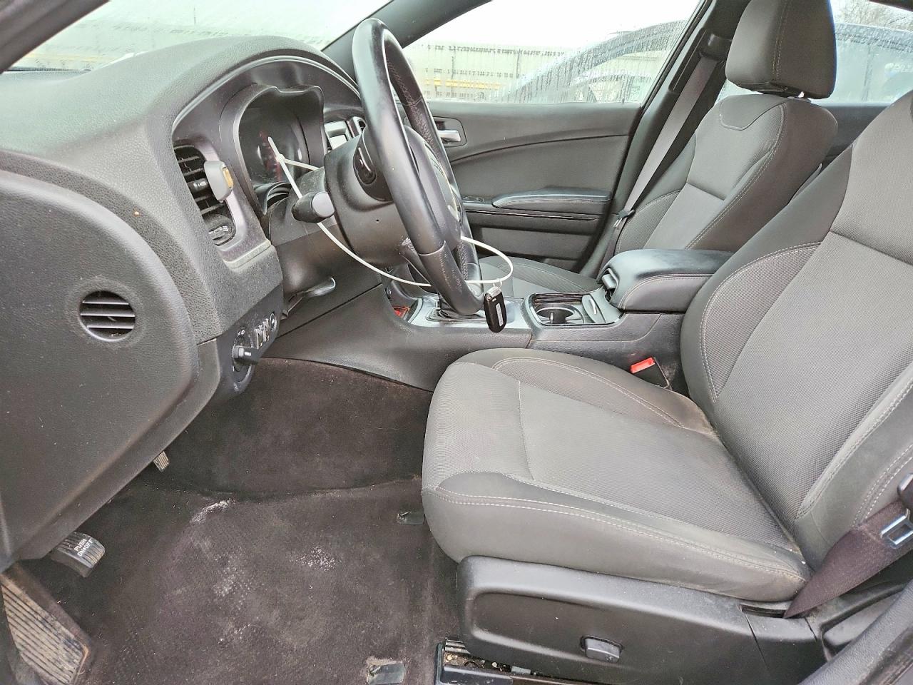 2016 DODGE CHARGER SE photo 7