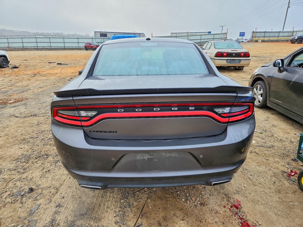2016 DODGE CHARGER SE photo 6
