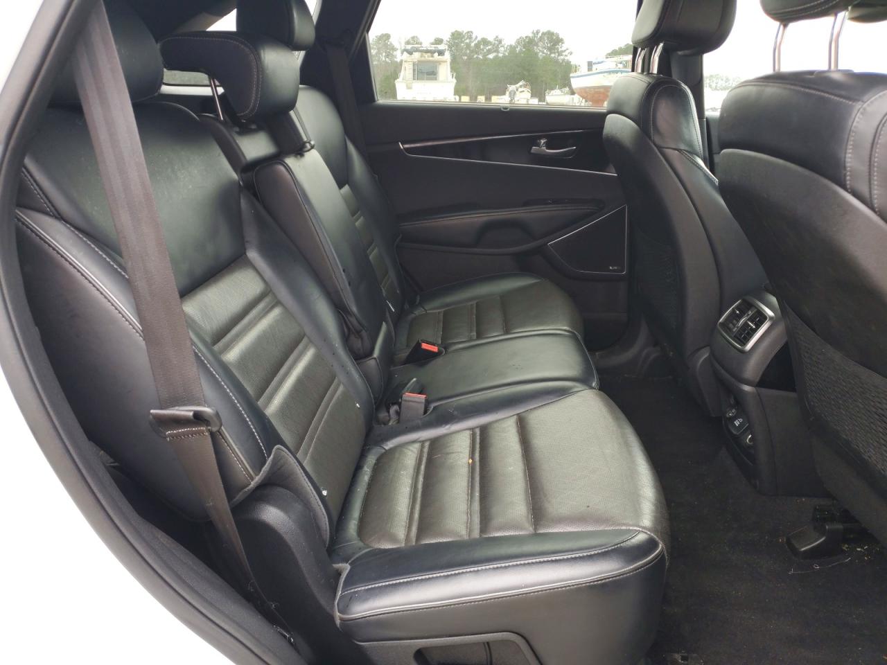 2016 KIA SORENTO SX photo 11