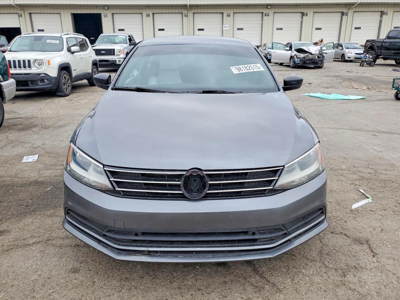 2015 VOLKSWAGEN JETTA SE photo 5