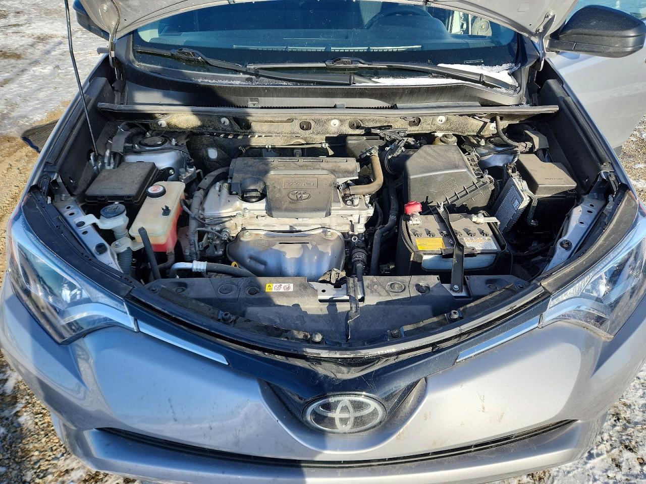 2018 TOYOTA RAV4 LE photo 12