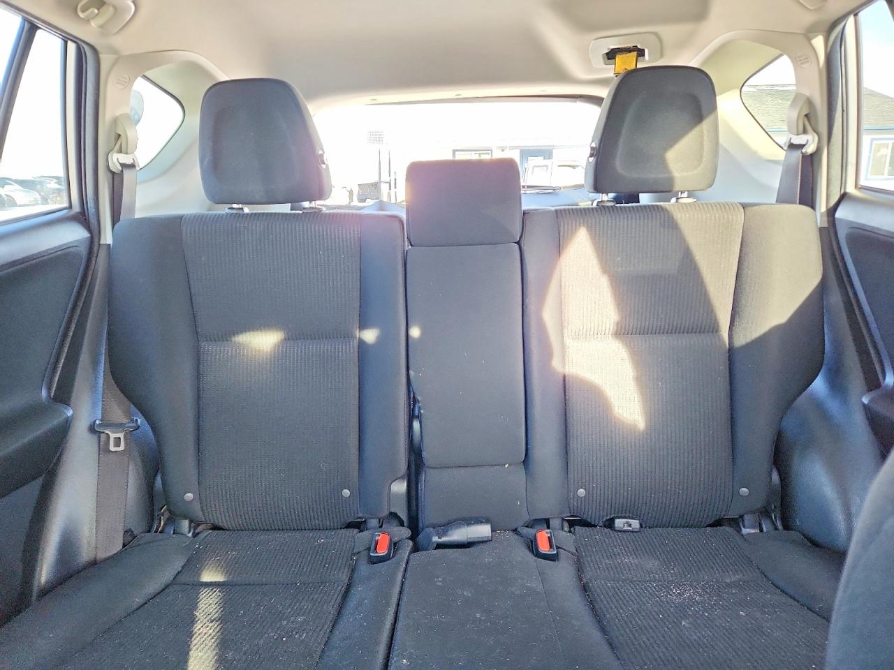 2018 TOYOTA RAV4 LE photo 10