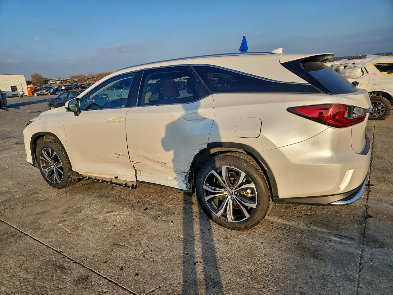 2021 LEXUS RX 350 L photo 2