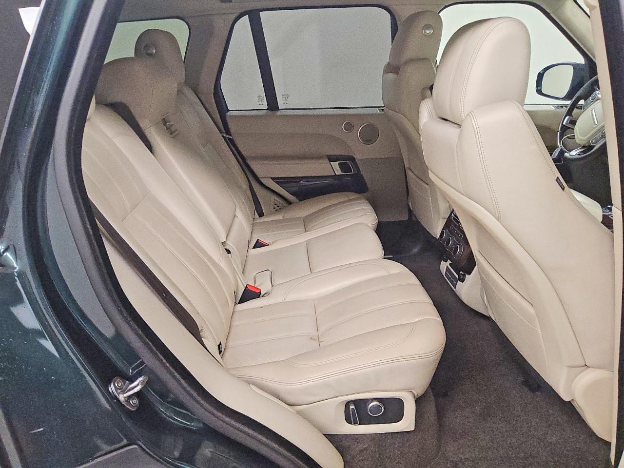 2017 LAND ROVER RANGE ROVER HSE photo 11