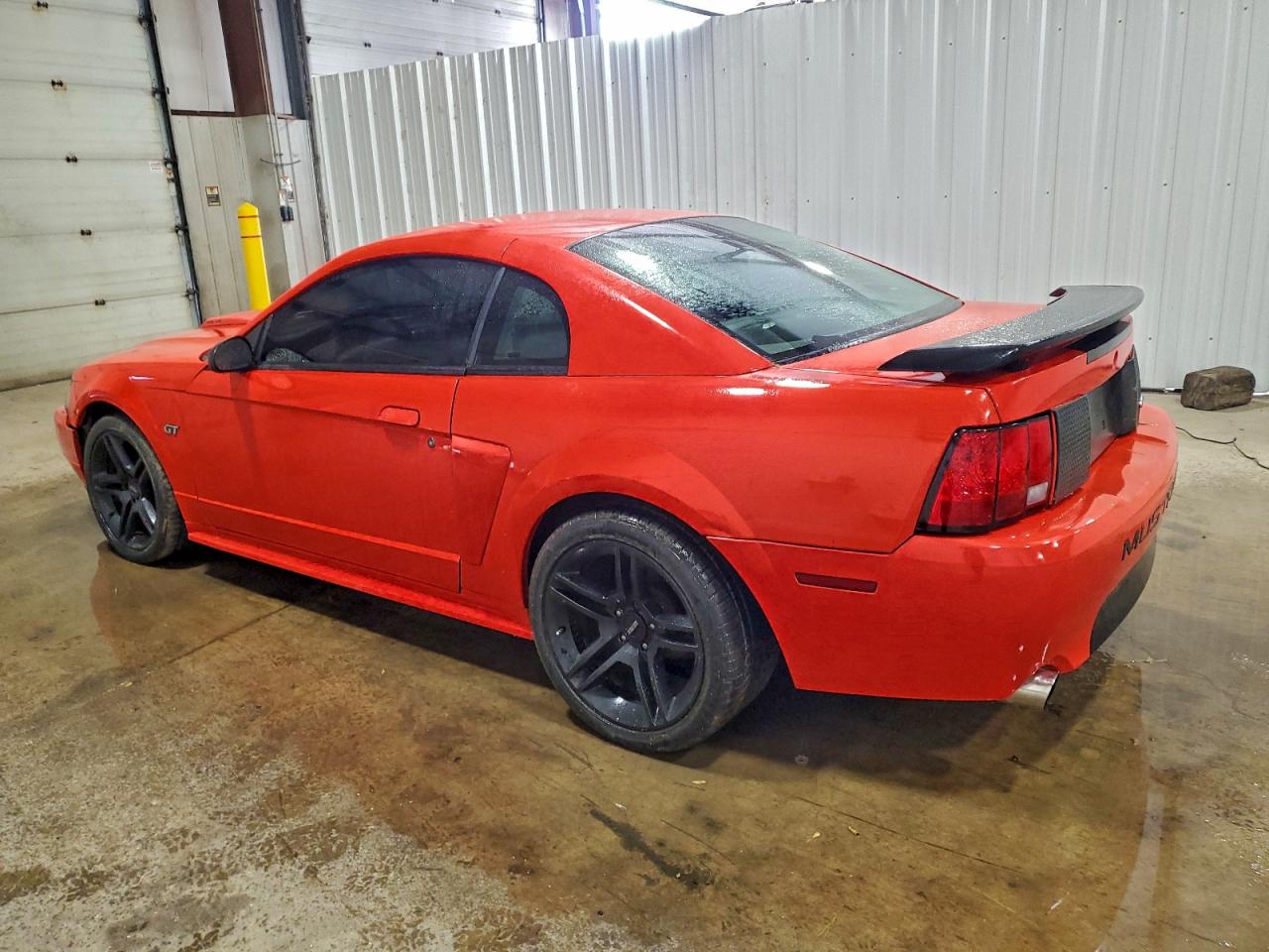 2001 FORD MUSTANG GT photo 2