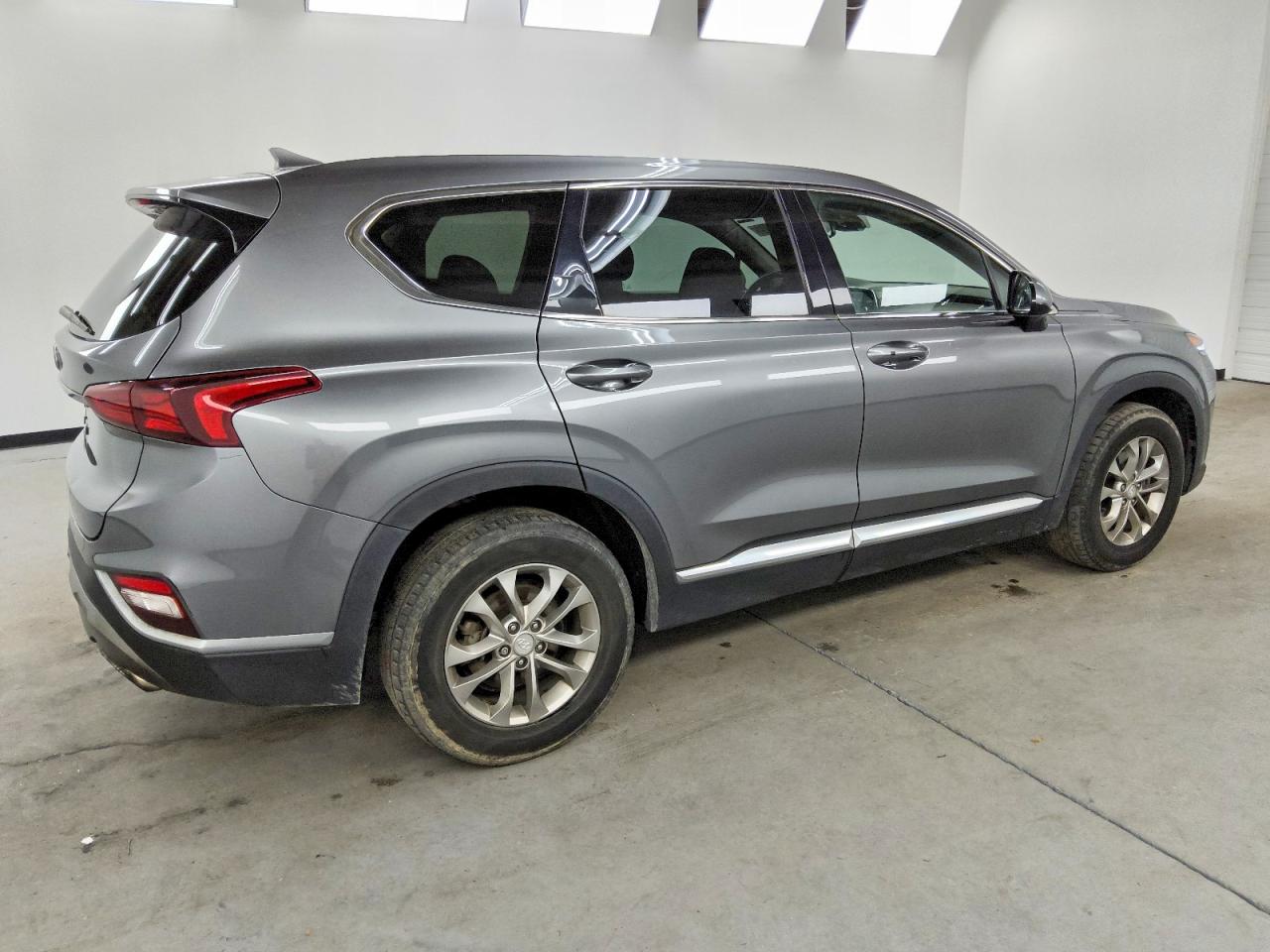 2019 HYUNDAI SANTA FE SEL photo 3