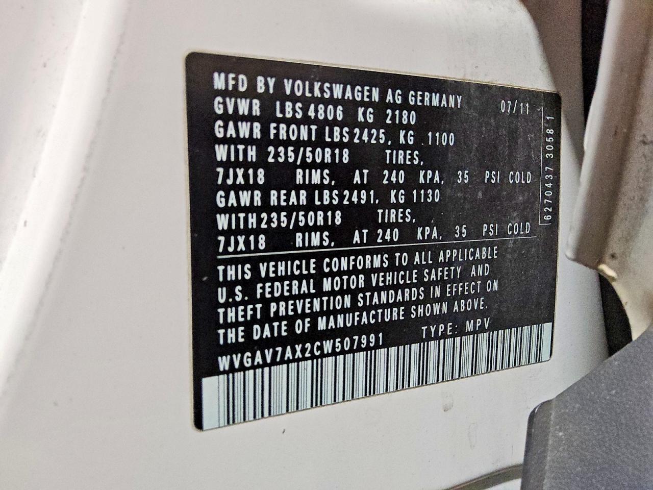 2012 VOLKSWAGEN TIGUAN S photo 12