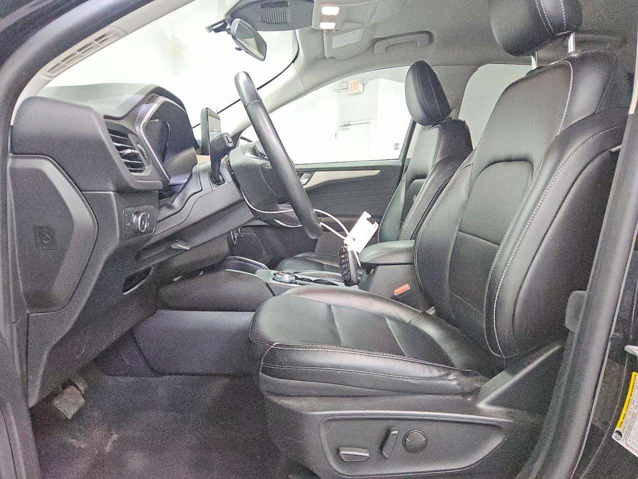 2022 FORD ESCAPE SEL photo 7