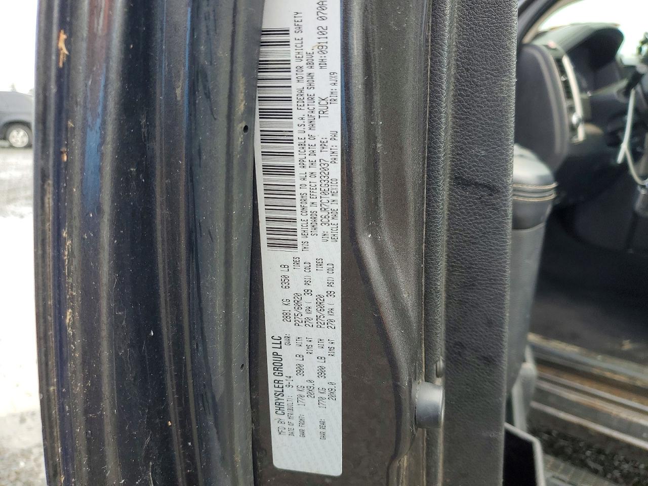 2014 RAM 1500 SPORT photo 12