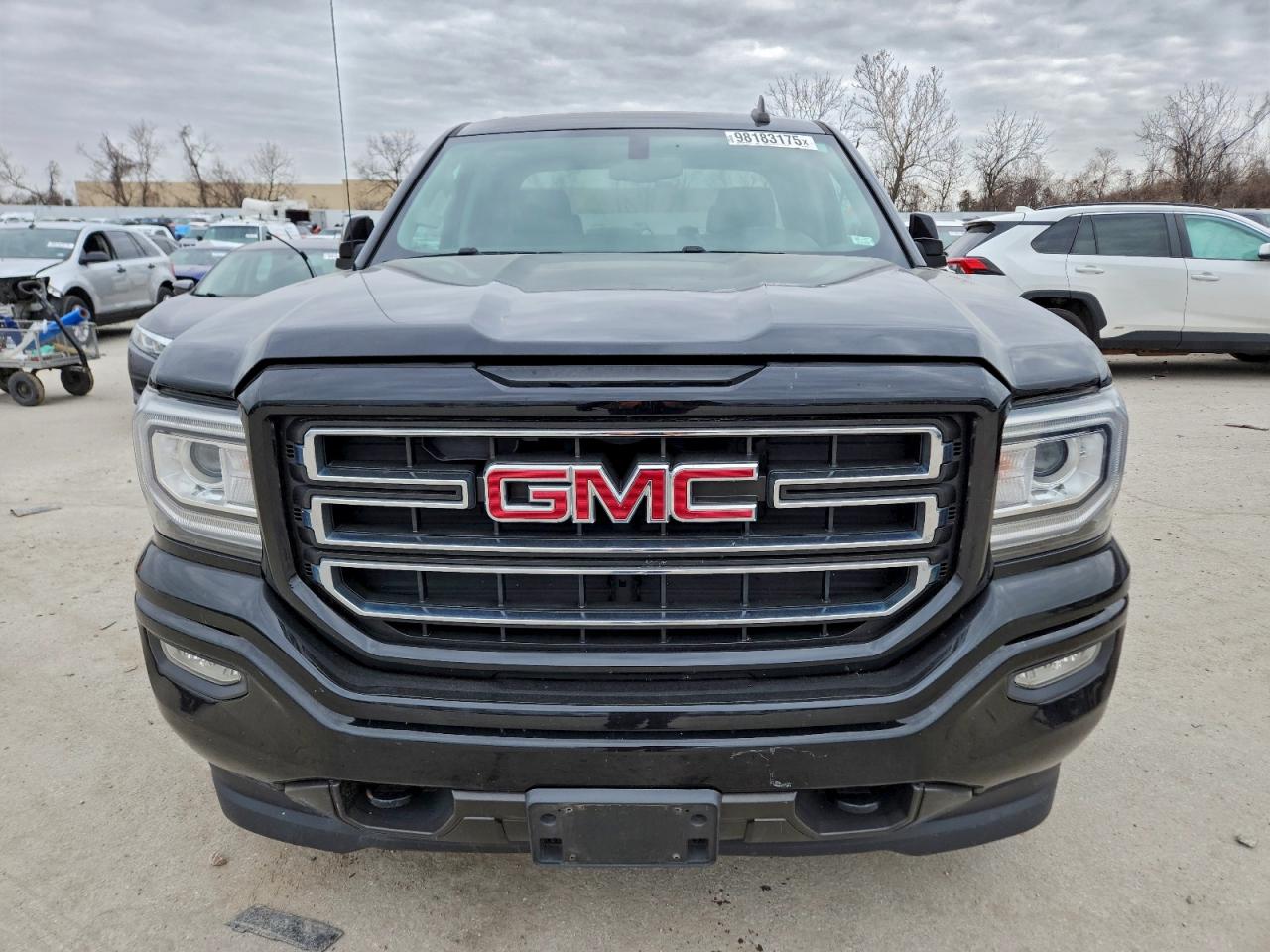 2017 GMC SIERRA K1500 photo 5