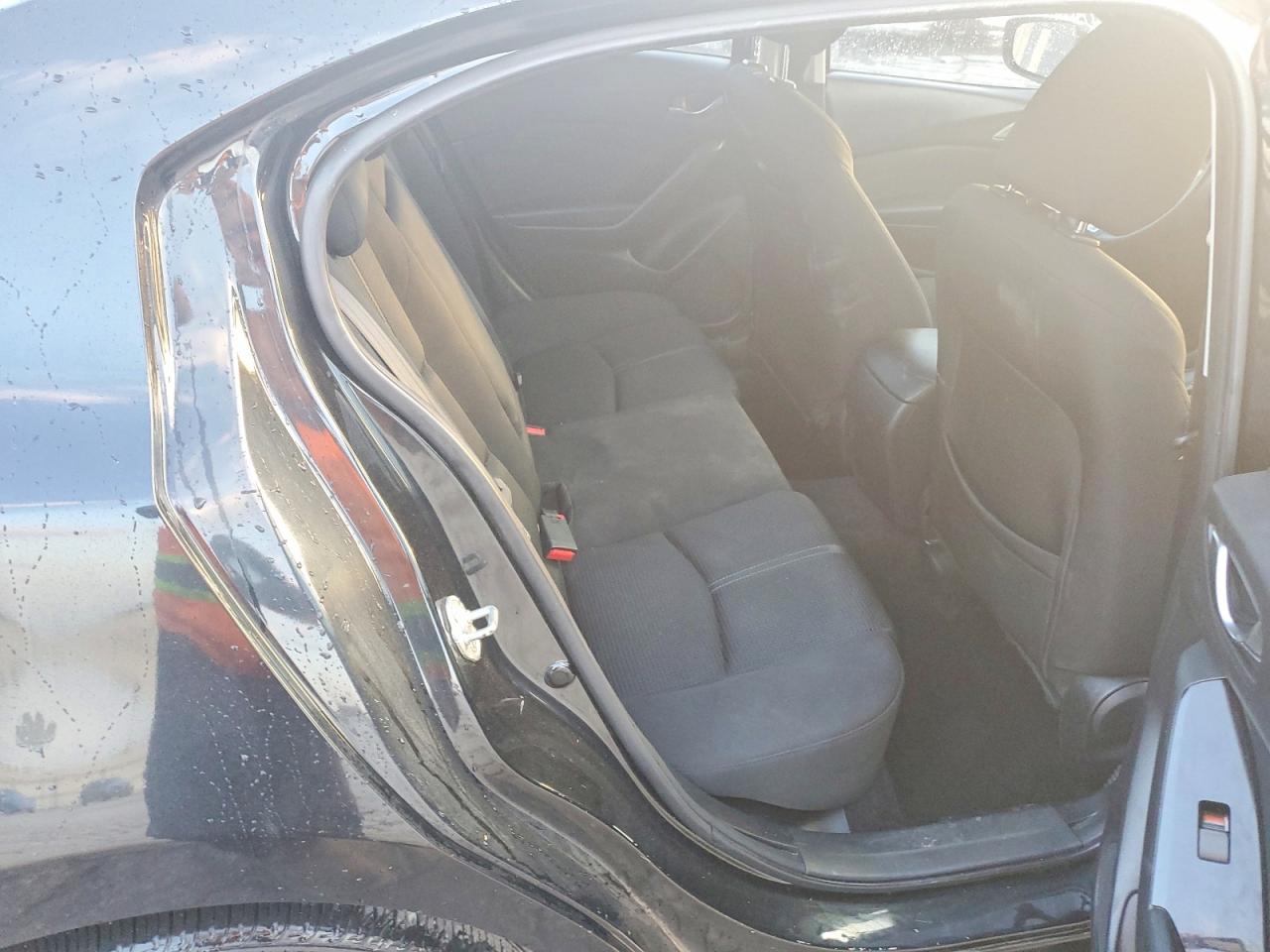 2018 MAZDA 3 SPORT photo 10