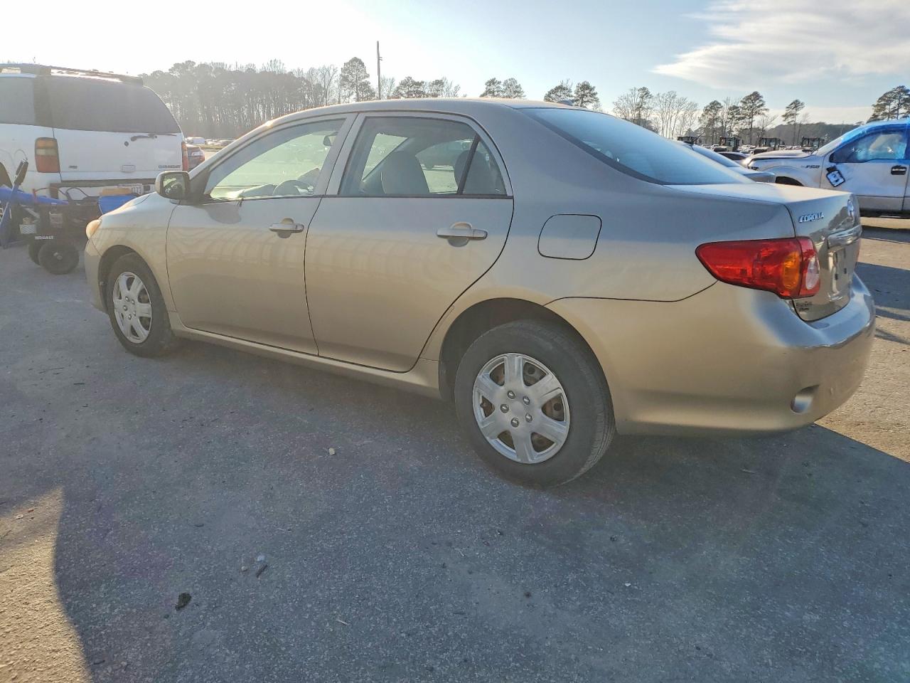 2009 TOYOTA COROLLA BASE photo 2