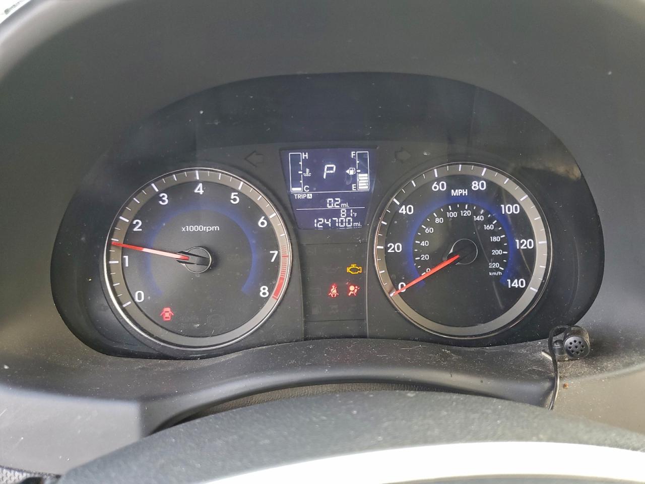 2017 HYUNDAI ACCENT SE photo 9