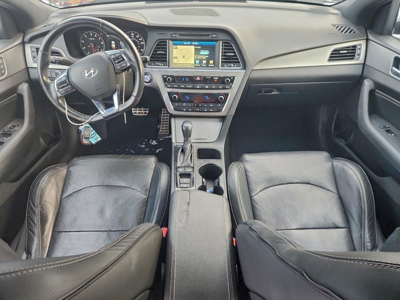 2015 HYUNDAI SONATA SPORT photo 8