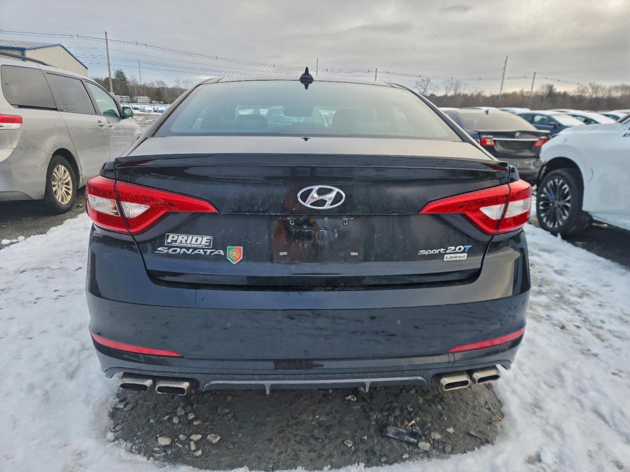 2015 HYUNDAI SONATA SPORT photo 6